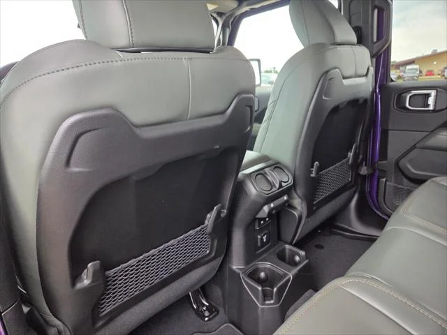 New 2026 Reign Exterior Paint Jeep Mojave image 24