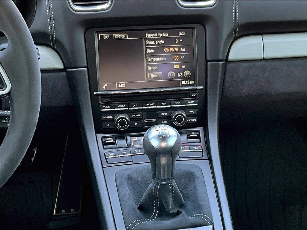 Used 2016 Silver Porsche GT4 image 16