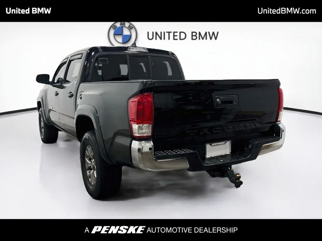 Used 2017 Black Toyota SR5 image 7