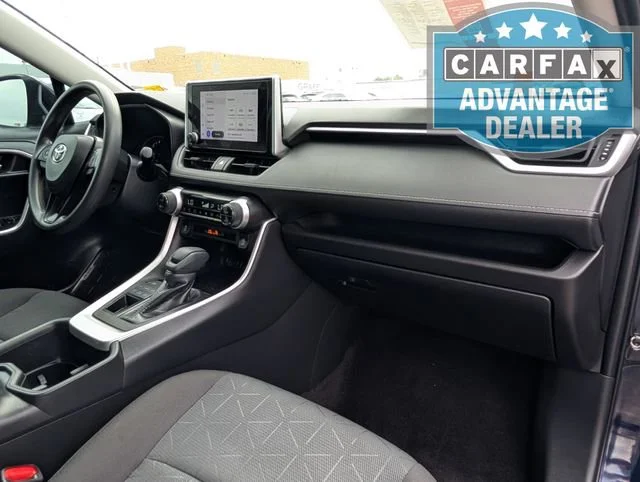 2023 Toyota RAV4 XLE - Photo 21