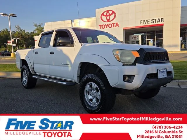 Used 2012 White Toyota PreRunner image 1