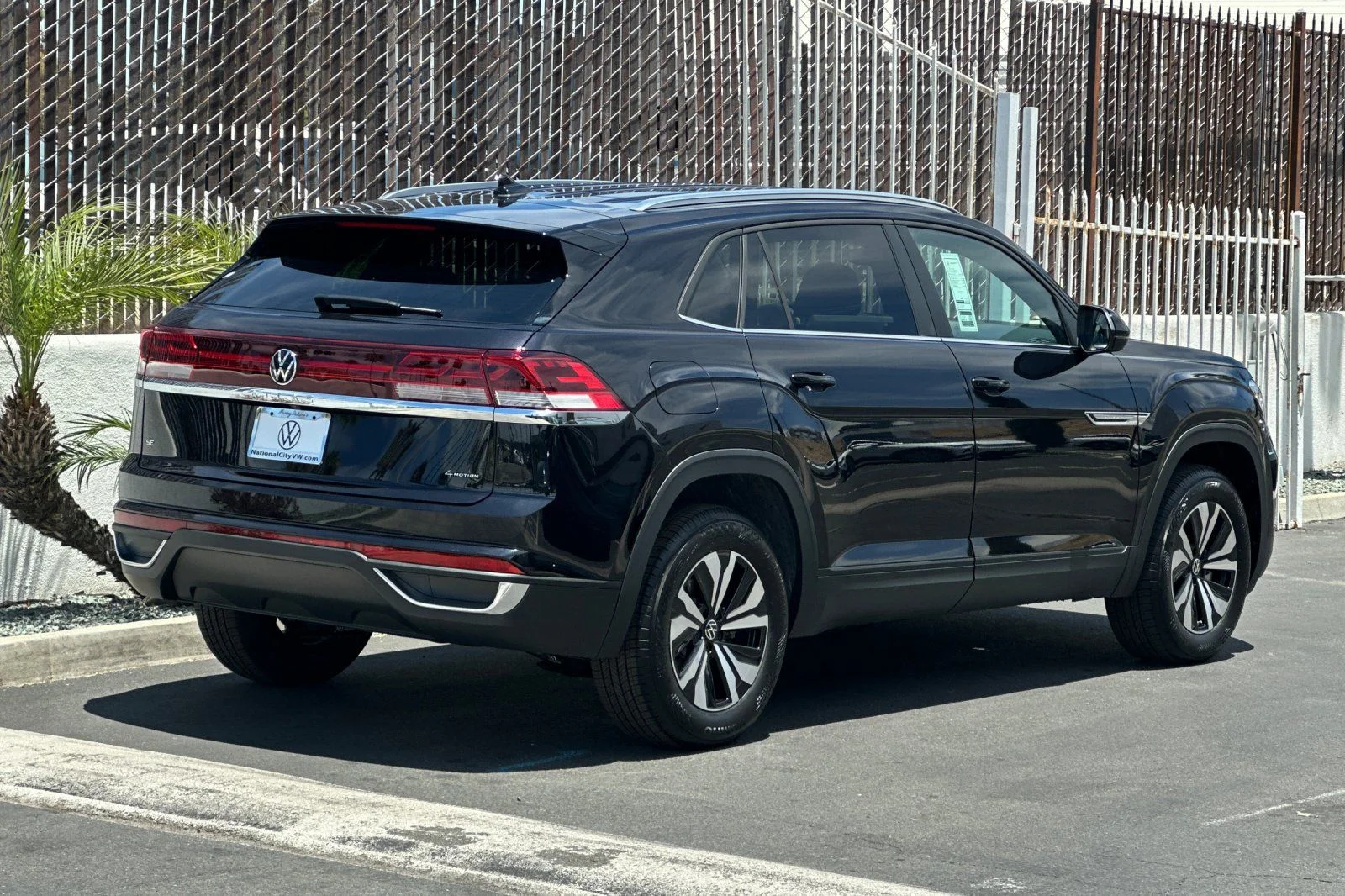 New 2026 Black Volkswagen 2.0T SE image 5