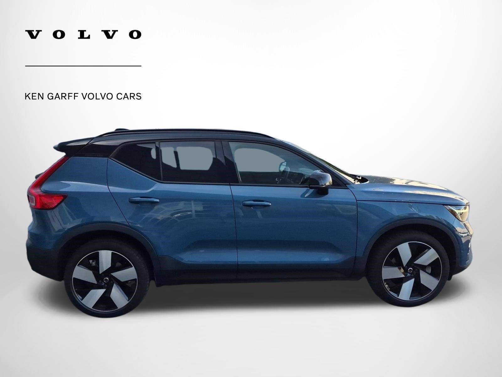 Certified Used 2023 Fjord Blue Volvo Ultimate image 2