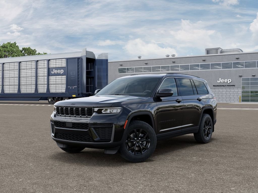 New 2026 Diamond Black Crystal Pearlcoat Jeep Altitude image 1