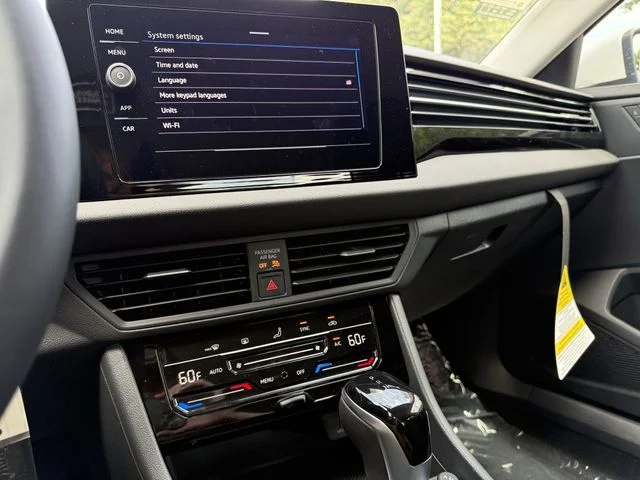 New 2026 White Volkswagen 1.5T S image 12
