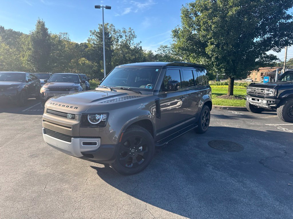 2023 Land Rover Defender