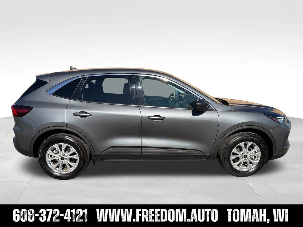 Used 2024 Gray Metallic Ford Active image 6