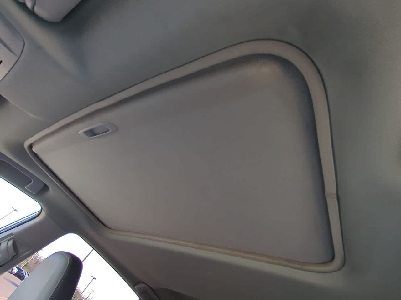 Used 2014 Classic Silver Metallic Toyota Limited image 19