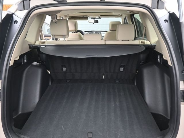 Used 2018 Beige Honda EX image 12