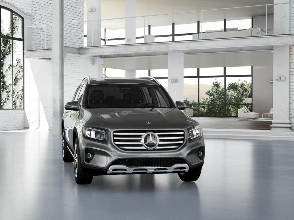 New 2026 Mountain Grey Metallic Mercedes-Benz GLB 250 image 8
