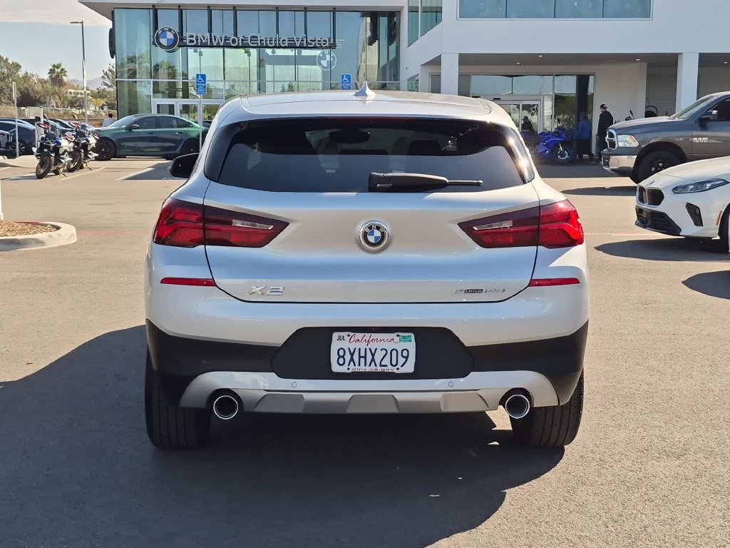 Used 2022 Silver BMW sDrive28i image 7