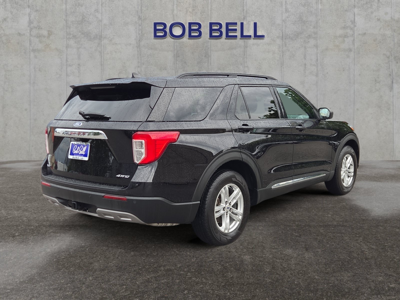 Certified Used 2022 Black Metallic Ford XLT image 5
