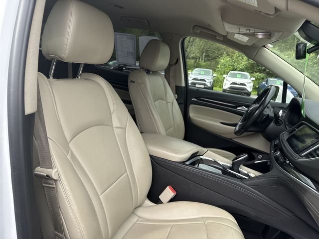 Used 2019 White Frost Buick Essence image 27