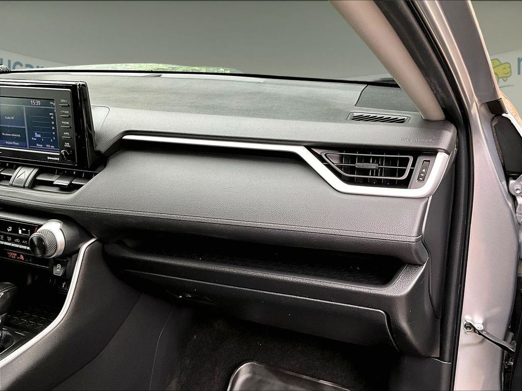 Used 2022 Silver Toyota LE image 13