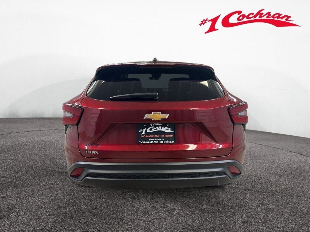 2024 Chevrolet Trax LS - Photo 19