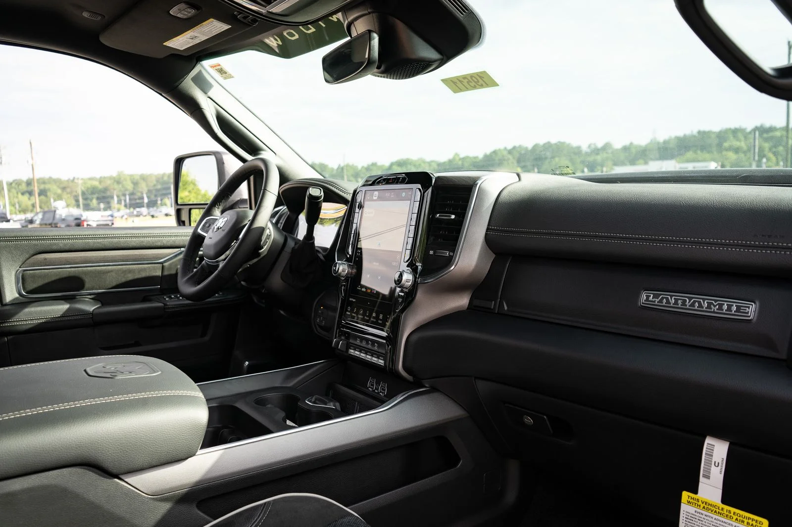 New 2026 Diamond Black Crystal Pearl-Coat Exterior Paint RAM Laramie with Black Widow Package image 37
