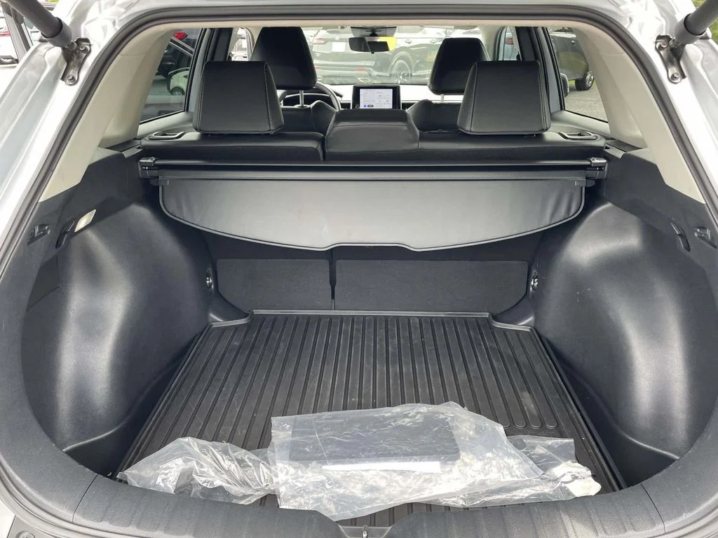 Used 2024 Sonic Silver Toyota XLE image 10