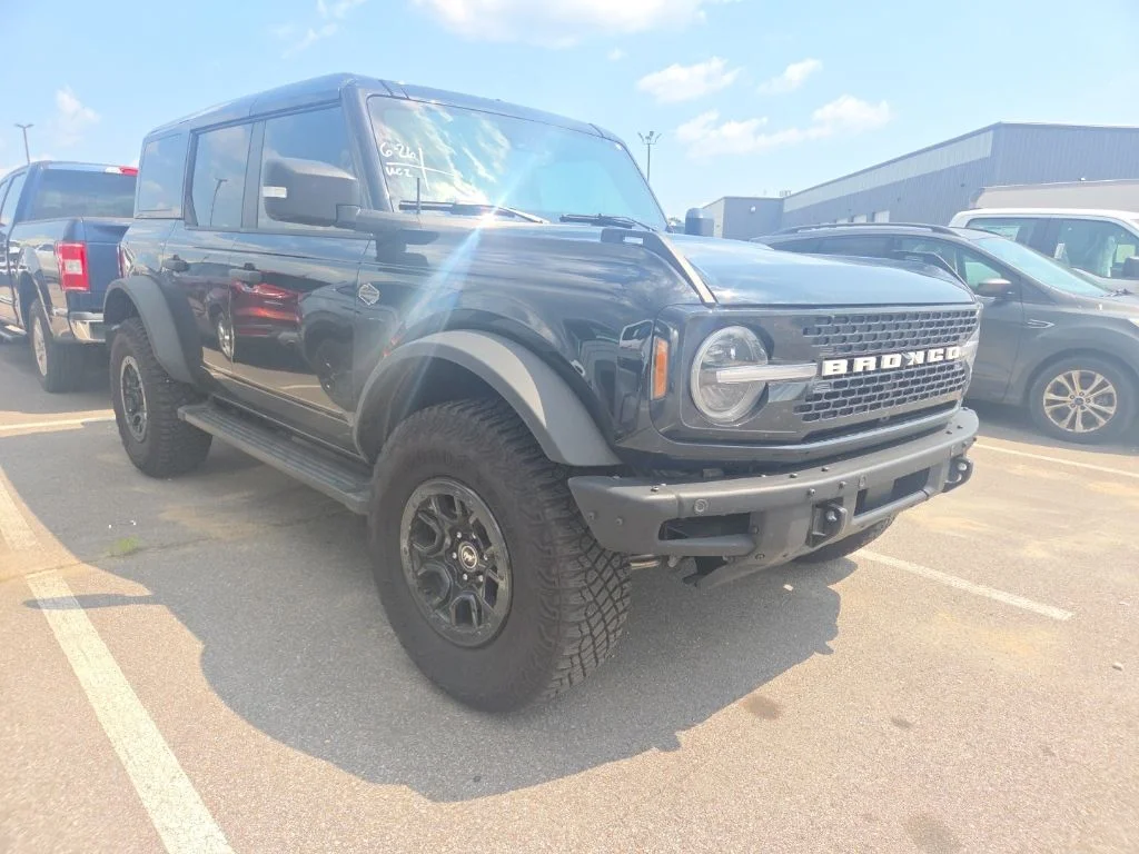Certified Used 2024 Shadow Black Ford Wildtrak image 2
