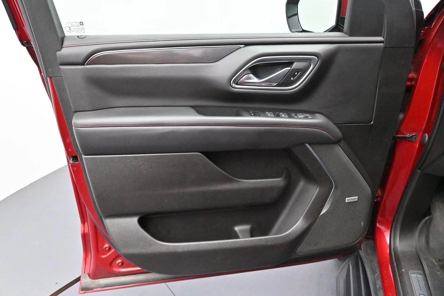 Used 2021 CHERRY RED TINTCOAT Chevrolet RST image 12