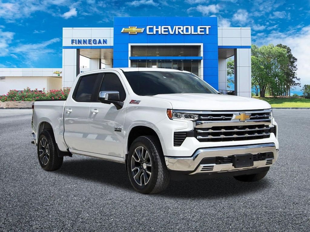 Used 2023 White Chevrolet LT image 1