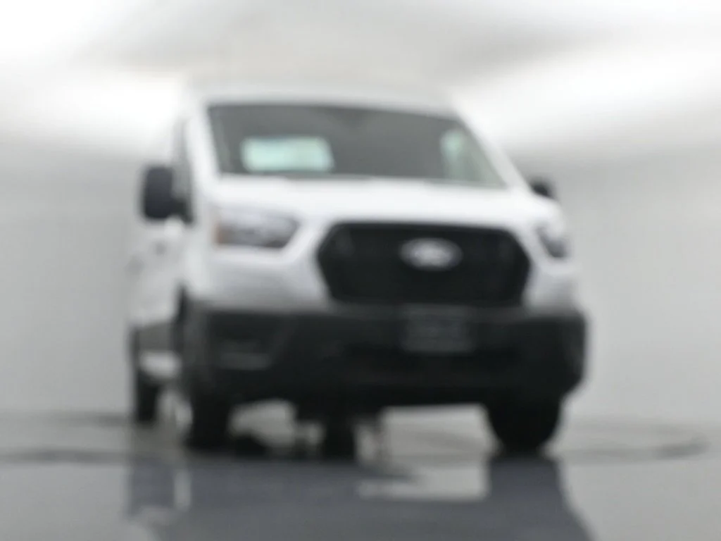 New 2026 Oxford White Ford Base image 45
