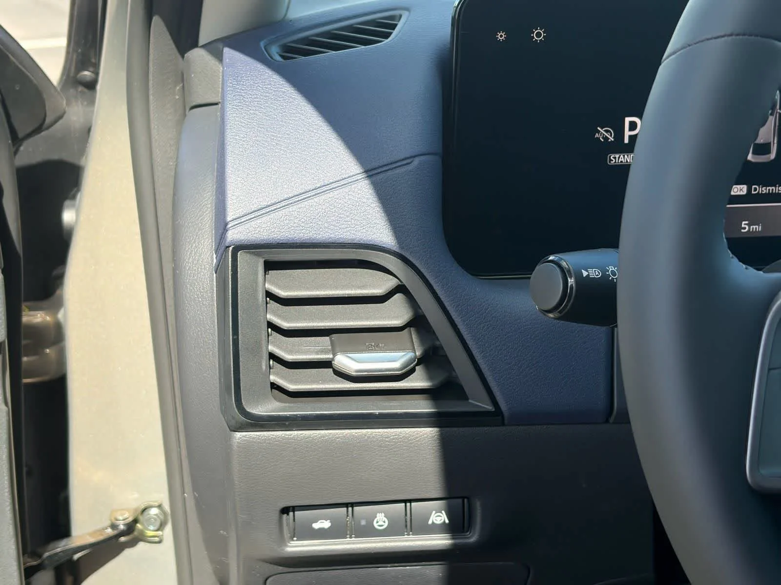 New 2026 Imperial Bronze Nissan SL image 17
