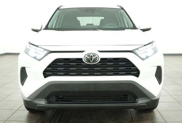 Certified Used 2025 ICE CAP Toyota  image 8