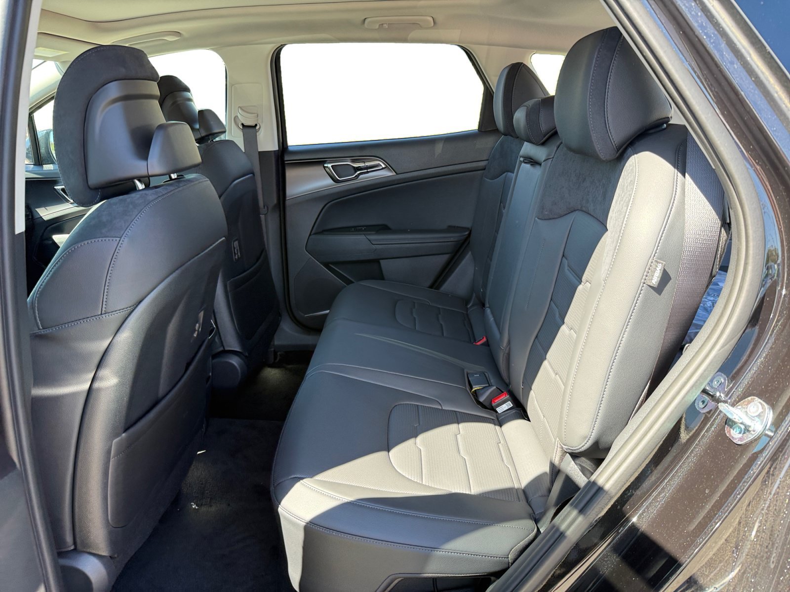 New 2027 Fusion Black Kia SX Prestige image 16