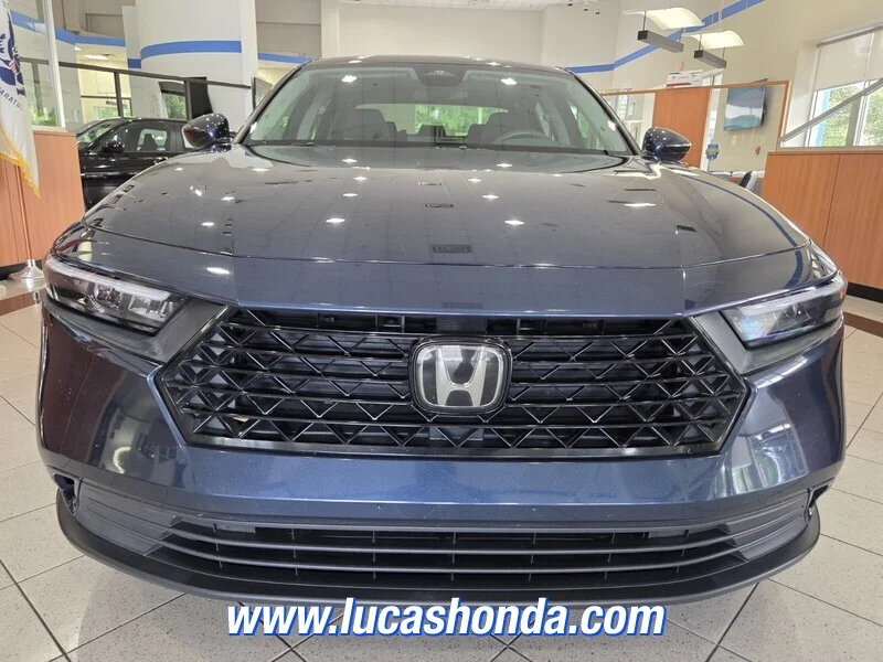 Used 2023 Blue Honda EX CVT image 2
