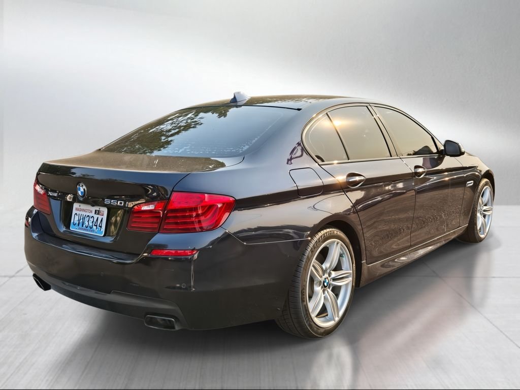 Used 2015 Carbon Black Metallic BMW 550i xDrive image 3