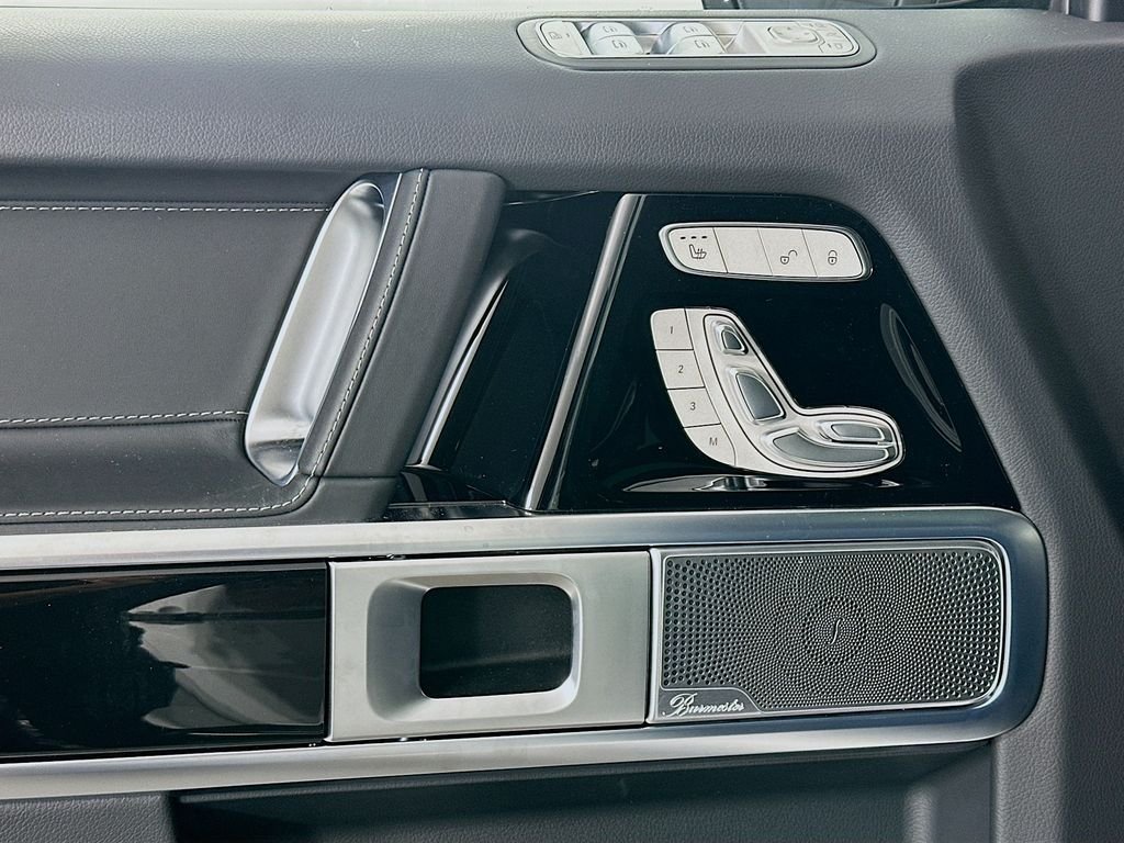 New 2026 Polar White Mercedes-Benz G 550 image 18