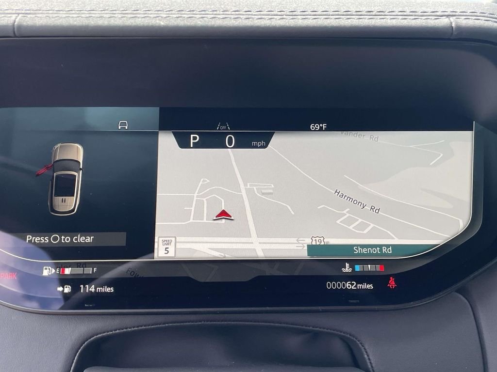 New 2026 Carpathian Grey Land Rover SE image 41