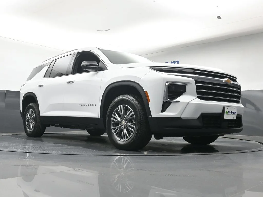New 2026 White Chevrolet LT image 20