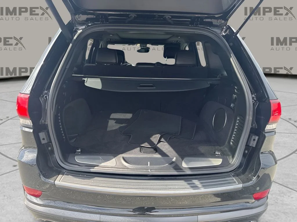 Used 2019 Black Jeep Limited X image 19