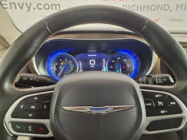 Used 2017 White Chrysler Touring L Plus image 26