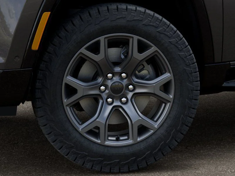 New 2026 Baltic-Gray Metallic Clear-Coat Exterior Paint Jeep Upland image 8