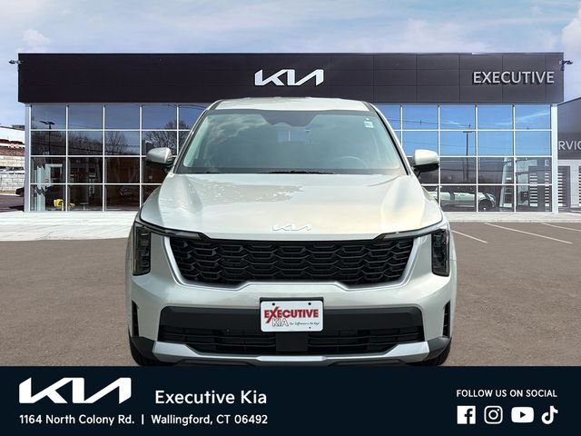 New 2026 Ivory Silver Kia LX image 3