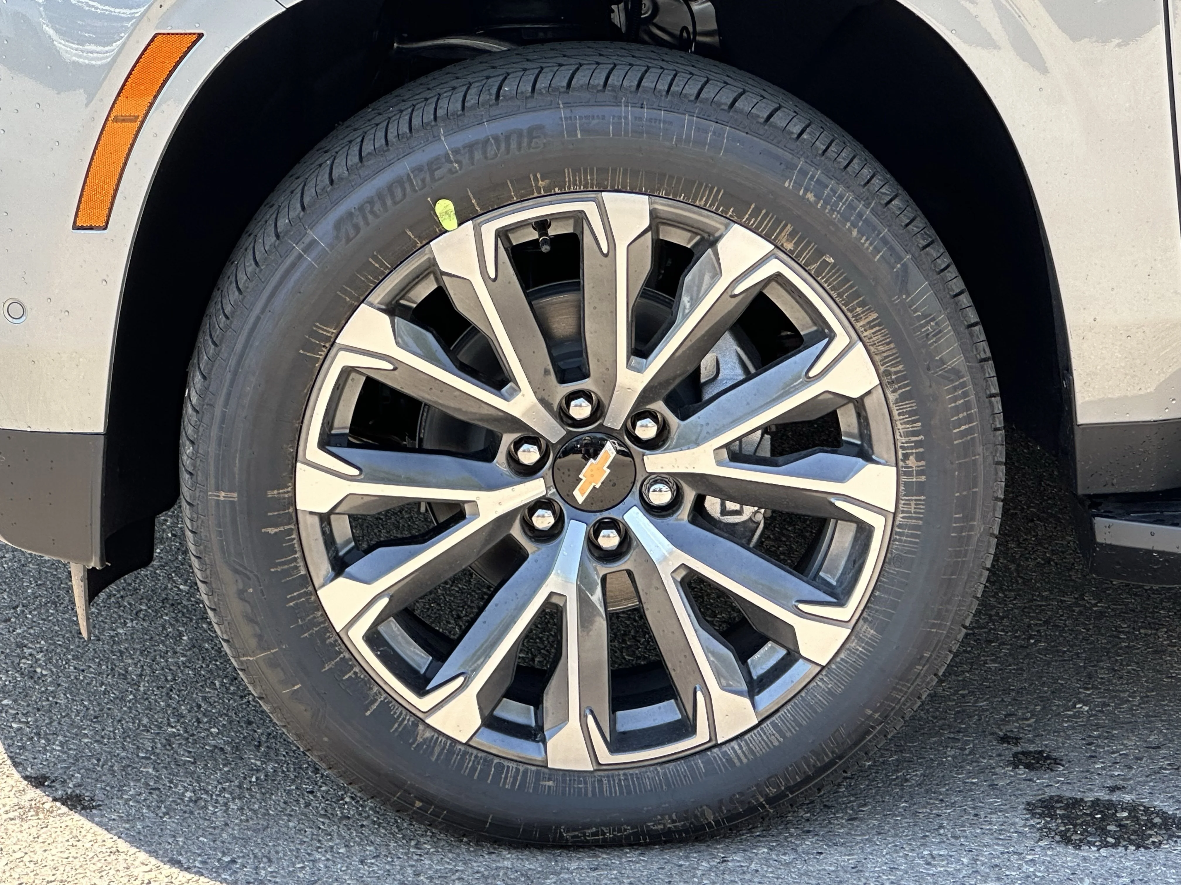 New 2026 Sterling Grey Metallic Chevrolet High Country image 6