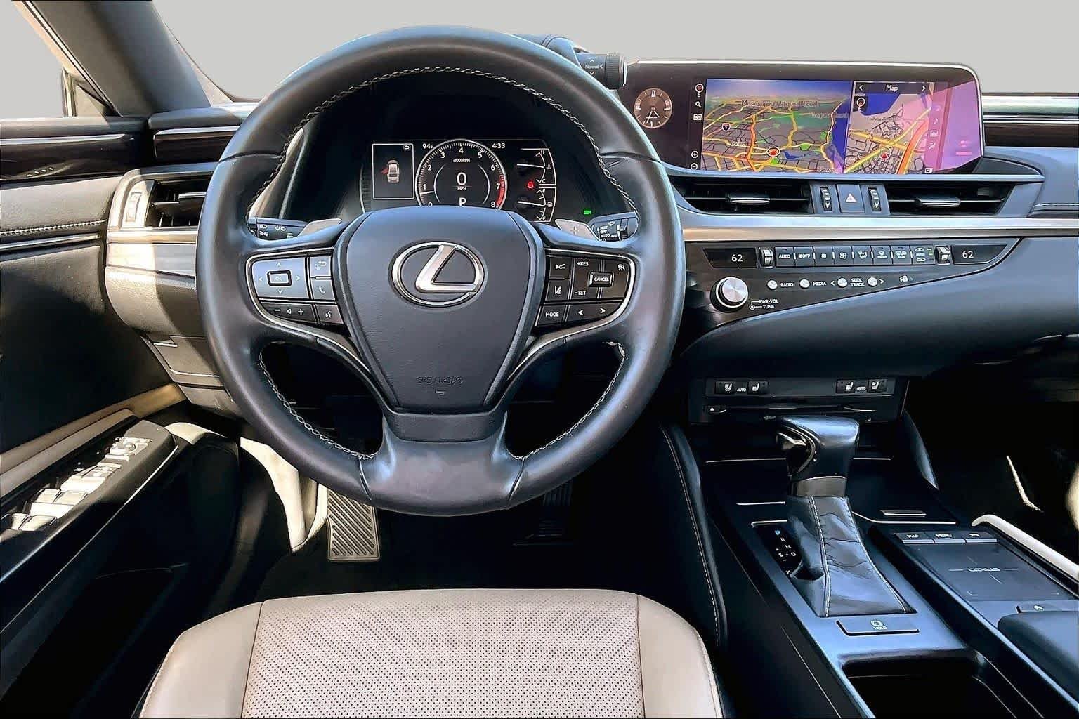 Pre-Owned 2021 Lexus ES 350