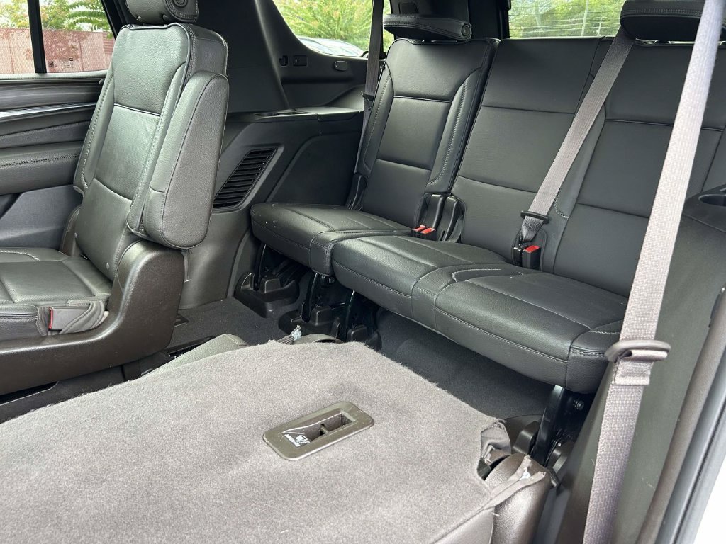 Used 2023 White GMC Denali image 14