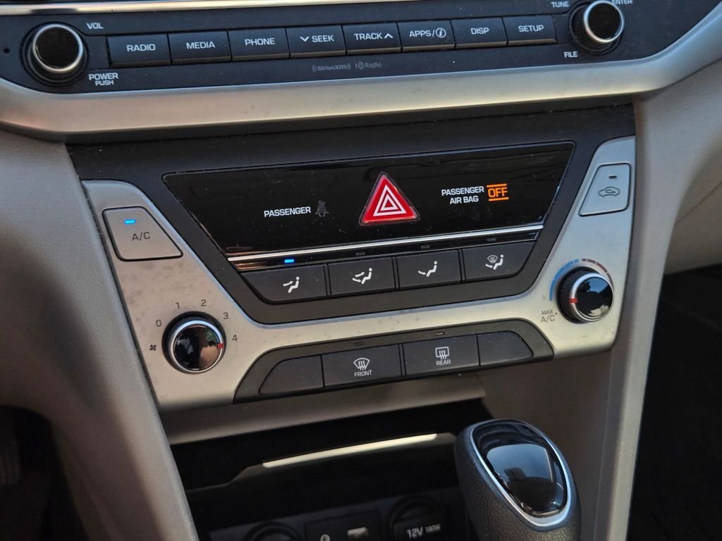 Used 2018 Electric Blue Hyundai SEL image 28