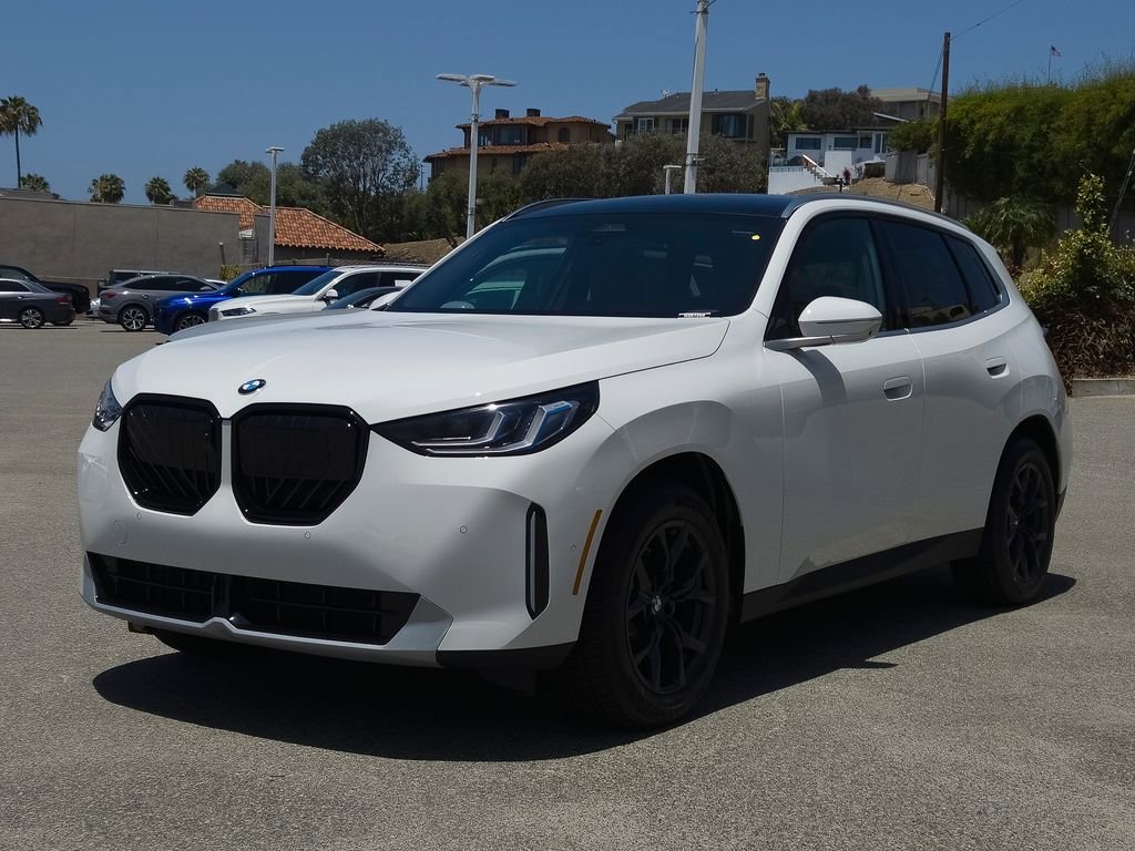New 2026 Alpine White BMW 30 xDrive image 2