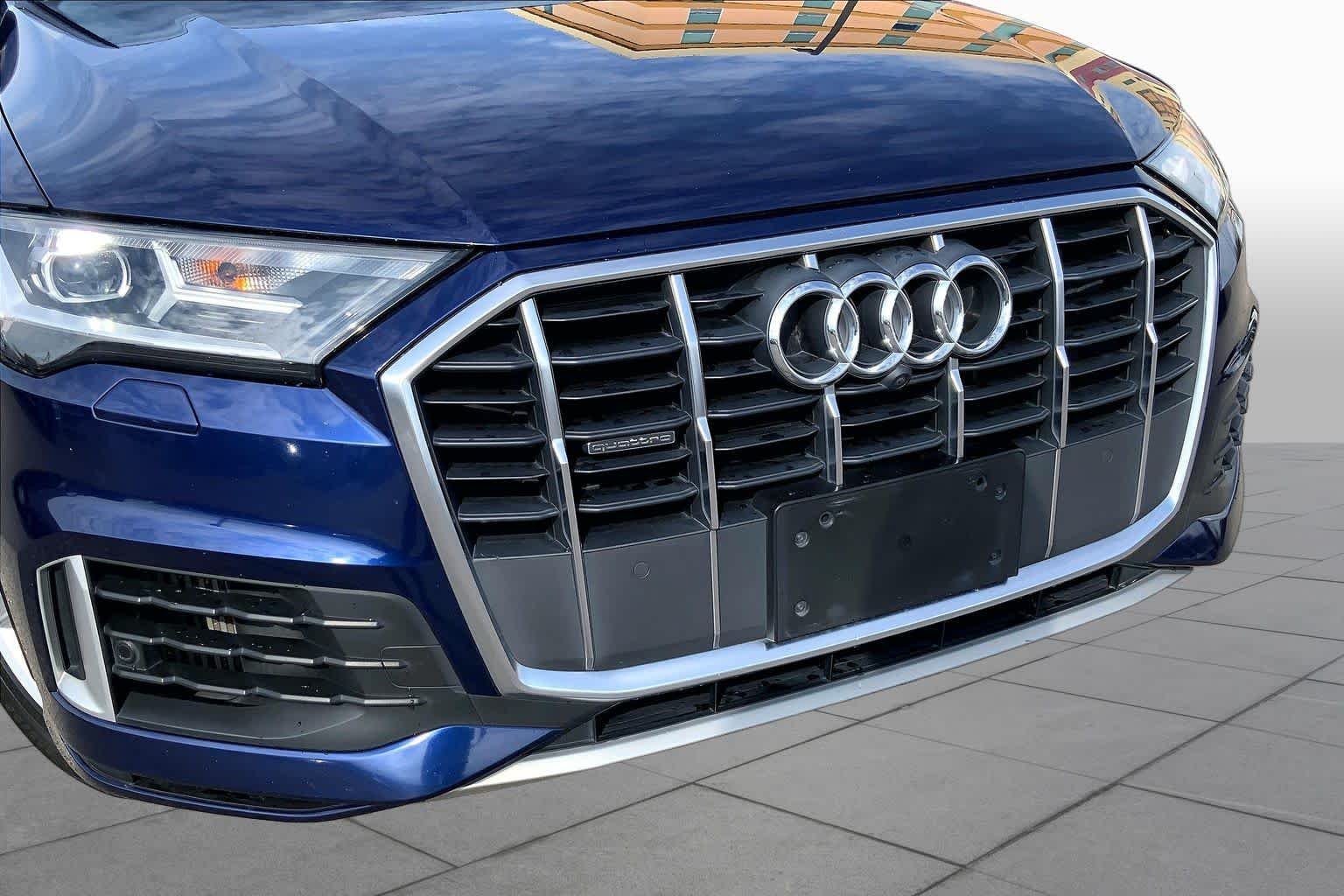 Used 2022 Mythos Black Metallic Audi Premium image 30