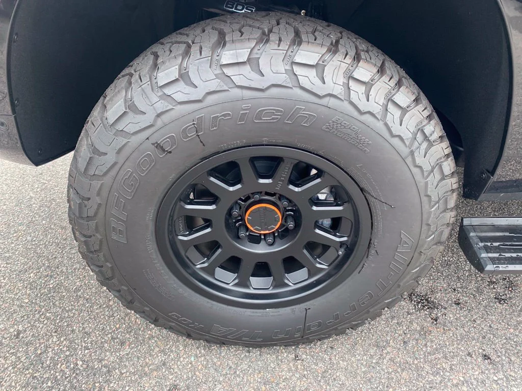 2026 GMC Yukon AT4 - Photo 35