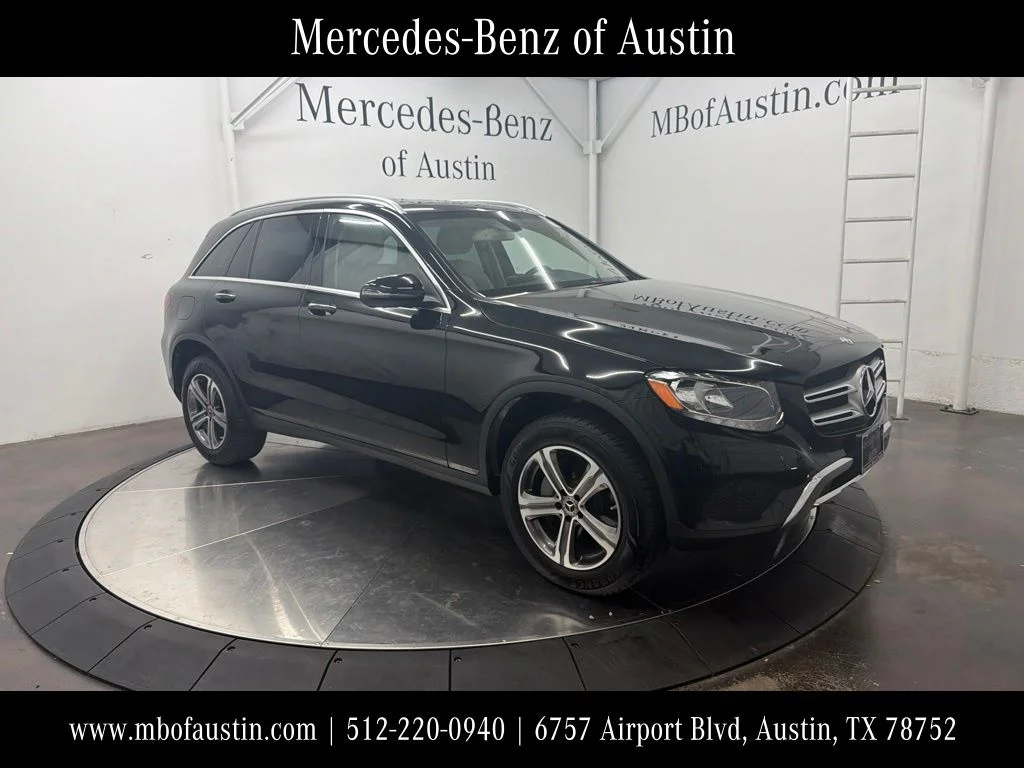 Used 2018  Mercedes-Benz GLC 300 image 1