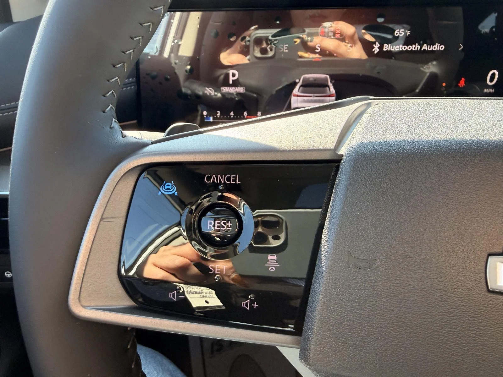New 2026 WHITE Nissan  image 10
