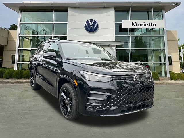 2026 Volkswagen Tiguan 2.0T SE R-Line Black