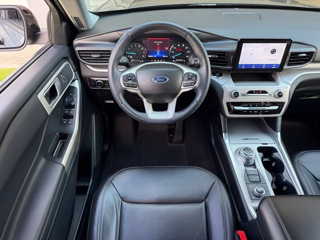 Used 2023 Gray Ford XLT image 14