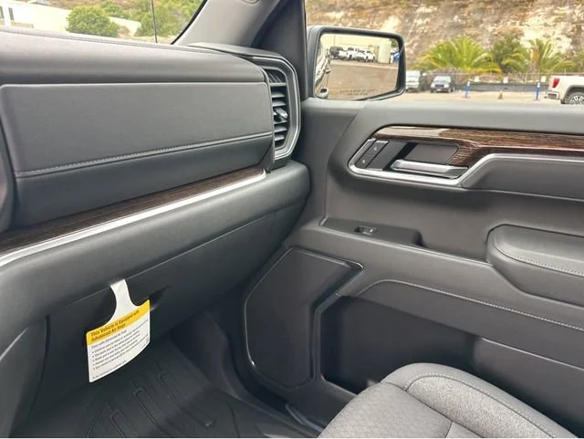 New 2026 Onyx Black GMC Elevation image 27