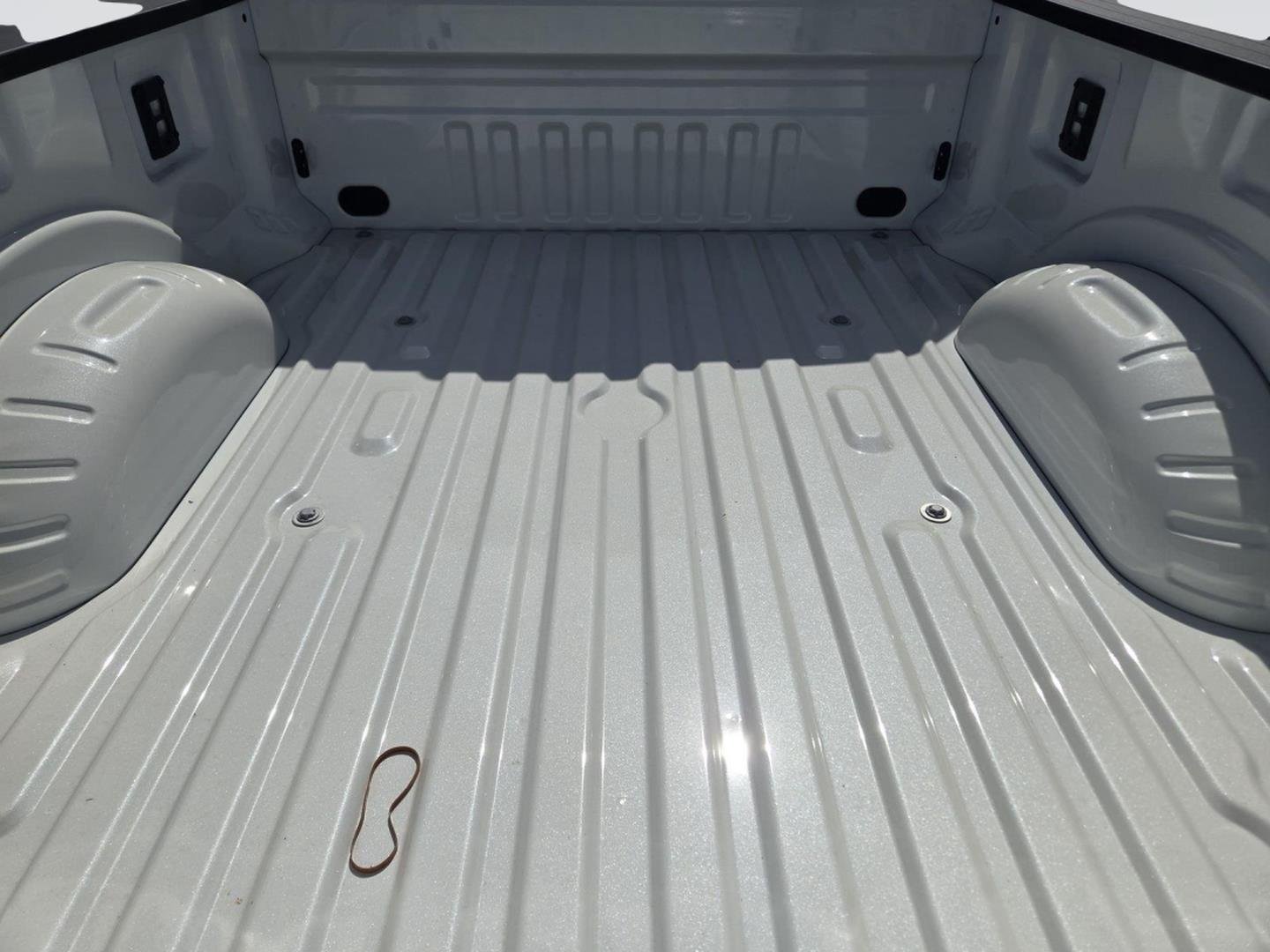 New 2026 Star White Metallic Tri-Coat Ford F-250® Lariat® image 20